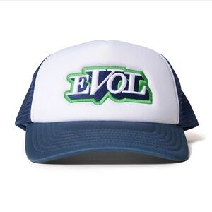 EVOL Trucker Hat in Green and White NWT snap back